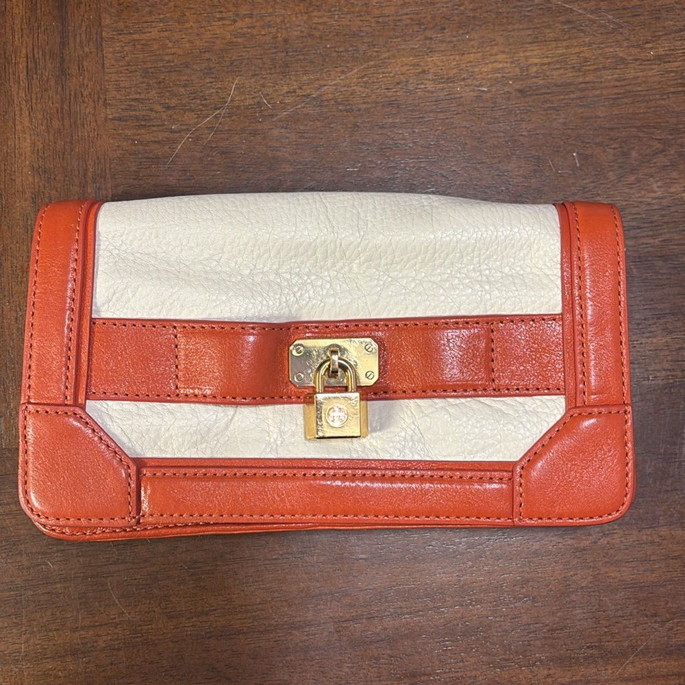 Tory Burch Bond Clutch with Padlock accent - Picture 1 of 10
